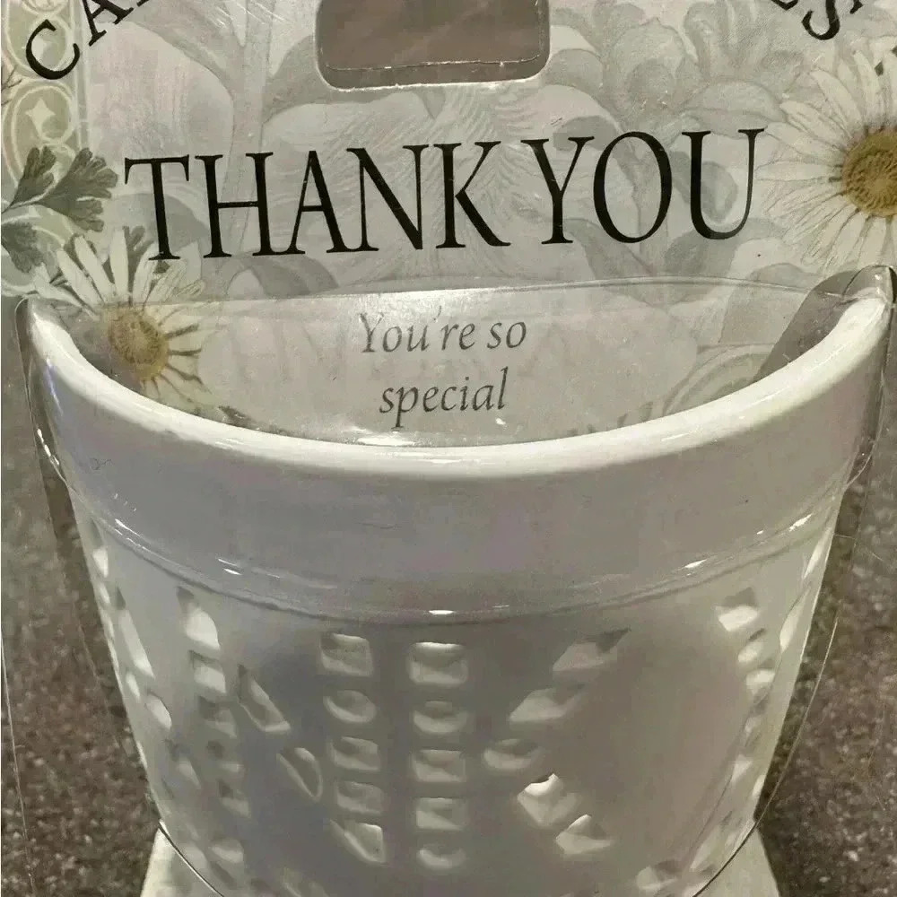 Candlelit names “THANK YOU” candle holder.